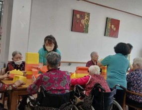*블럭쌓기*공놀이*퍼즐맞추기*힘뇌체조*실외산책*컵쌓기*맨손체조&nbsp;